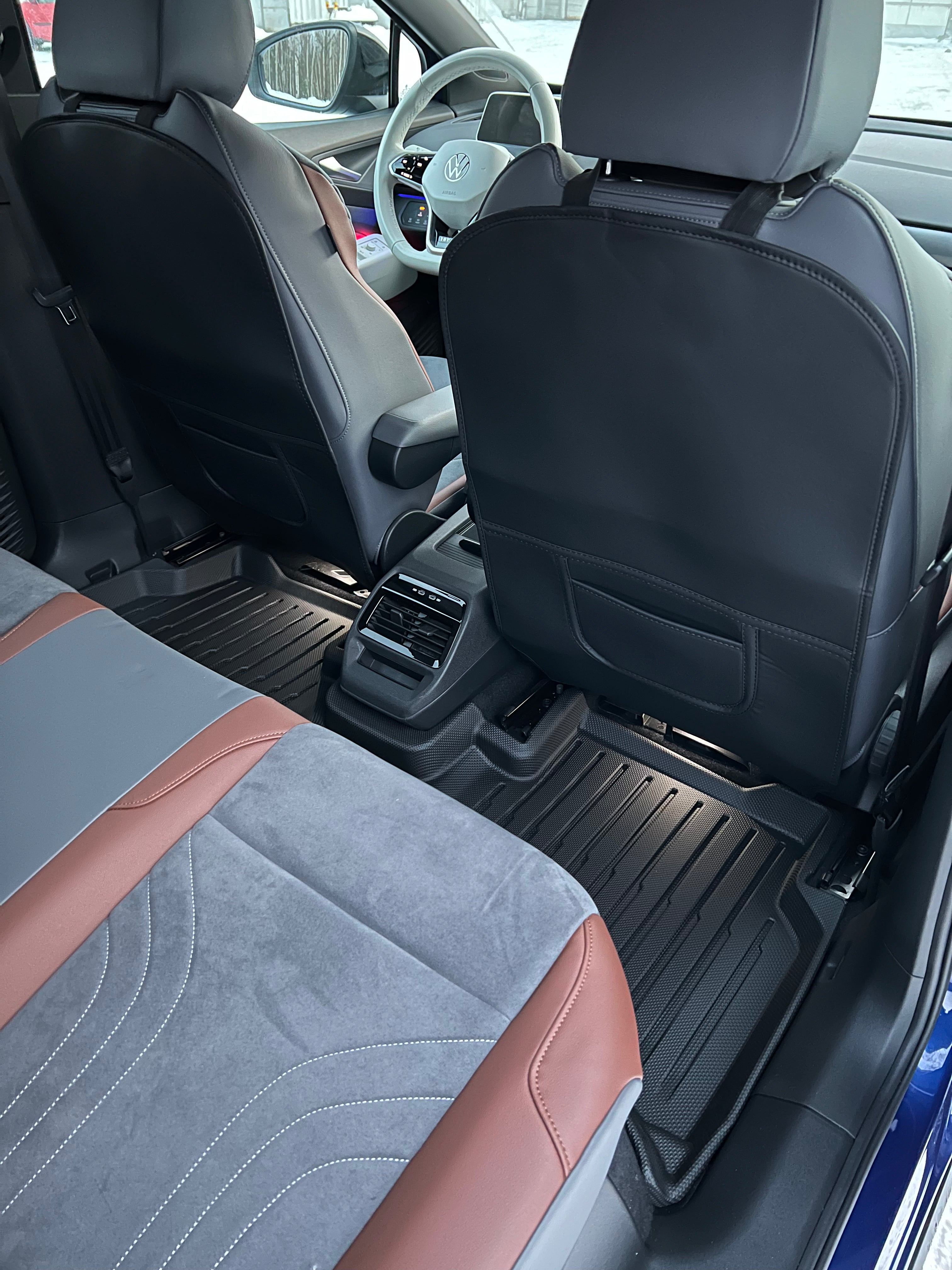 Volkswagen ID.3 / ID.4 Front seat kick guard