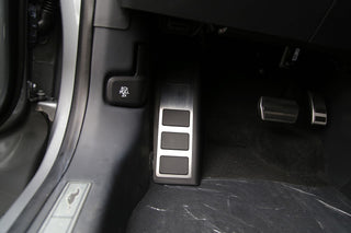 Ford Mustang Mach-E – voetsteun – productafbeelding 2