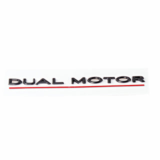 DUAL MOTOR-embleem voor achterklep