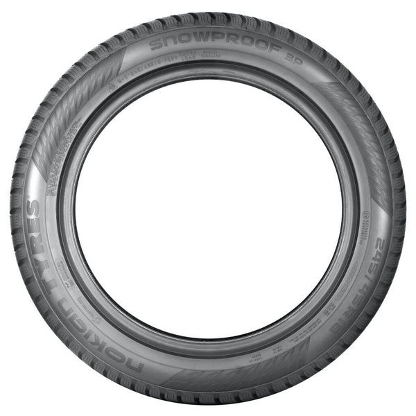 Nokian Tyres Snowproof 3P – valmistajan yksityiskohtakuva; kuvassa näkyvät mitat ovat esimerkkikoosta. Kuva: Nokian Tyres